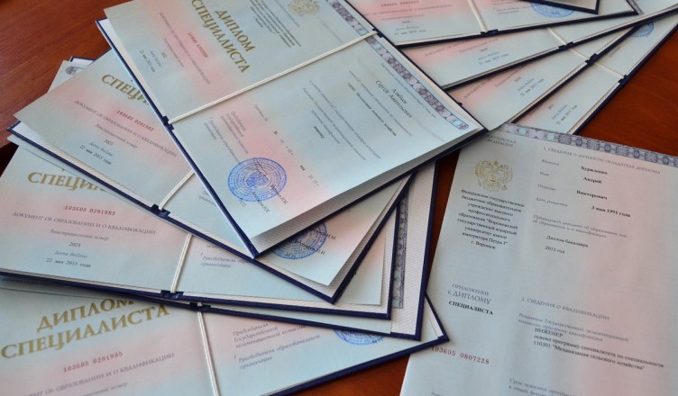 Купить диплом переводчика недорого Ваш путь к успешной карьере